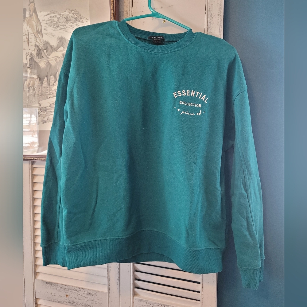 #45 Amisu Essential Collection Teal Crewneck Sweater